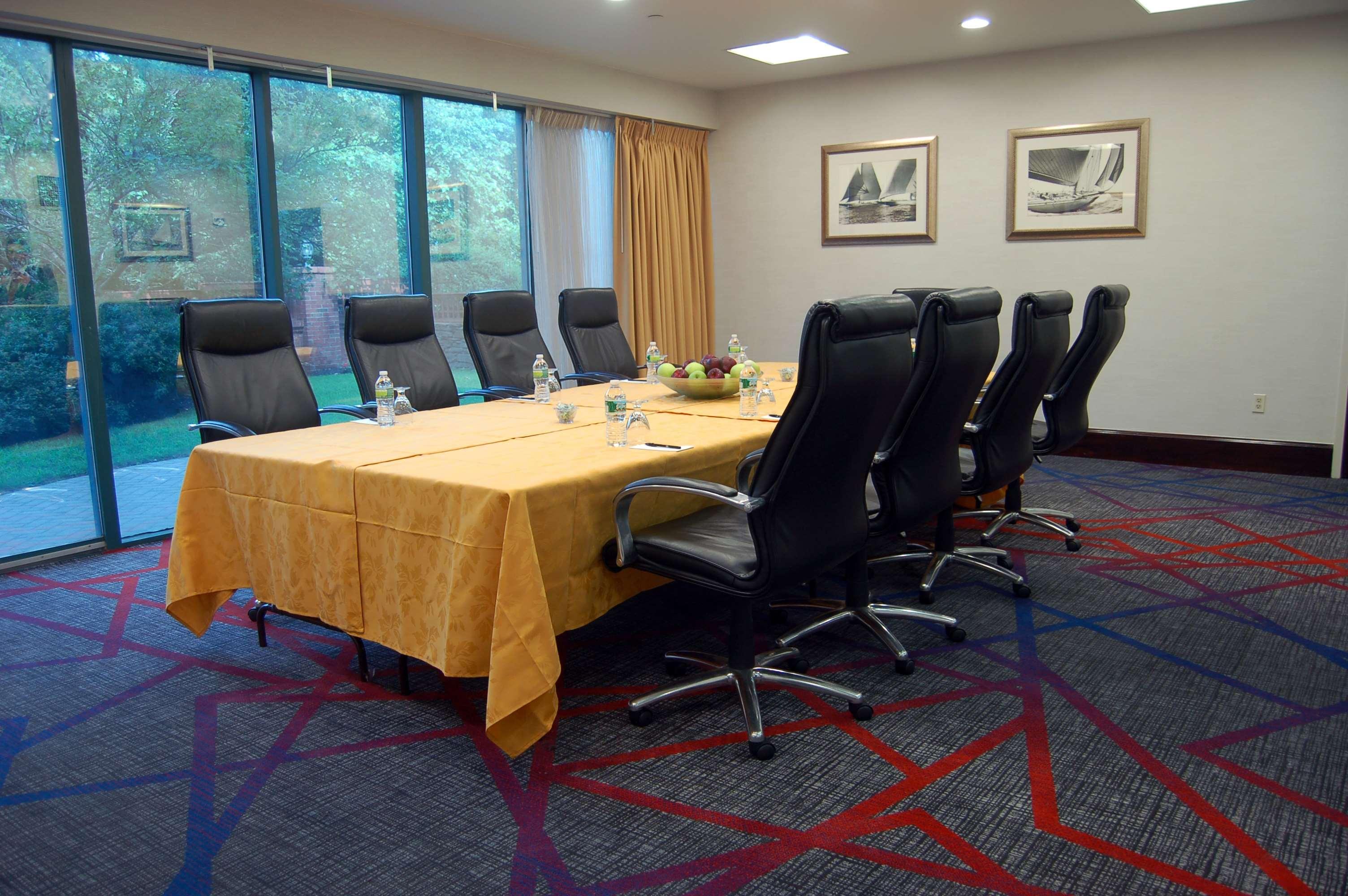 Hilton Long Island/Huntington Hotell Melville Eksteriør bilde