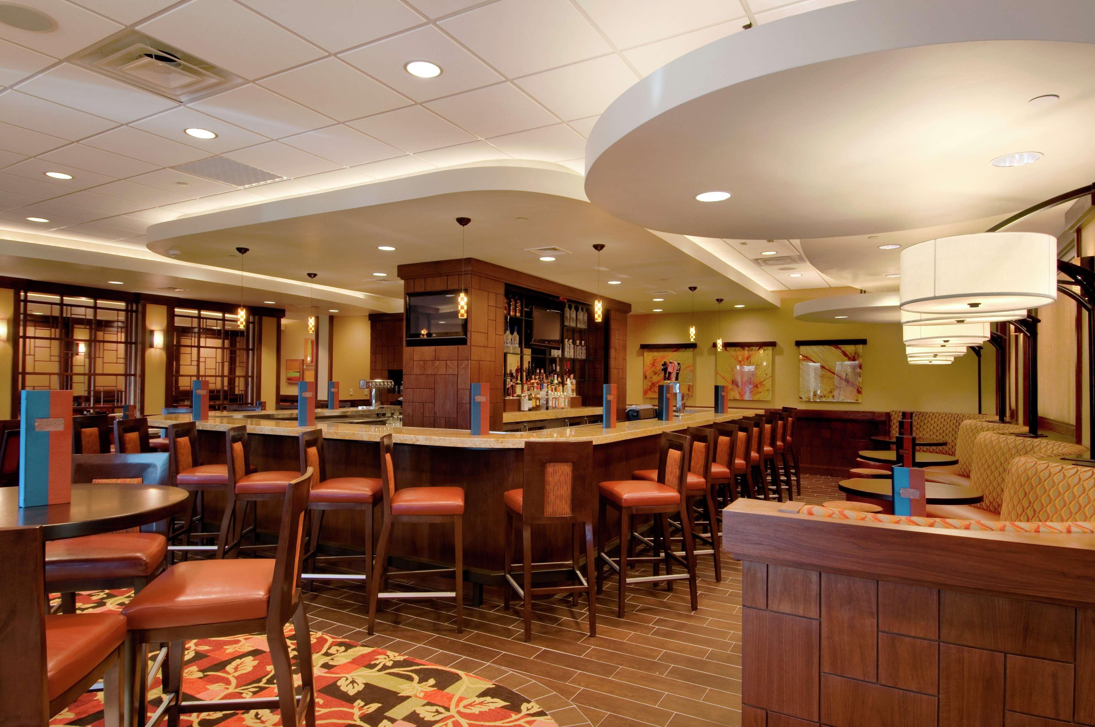 Hilton Long Island/Huntington Hotell Melville Restaurant bilde